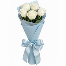 Букет 5 Белых роз Проуд в Уват