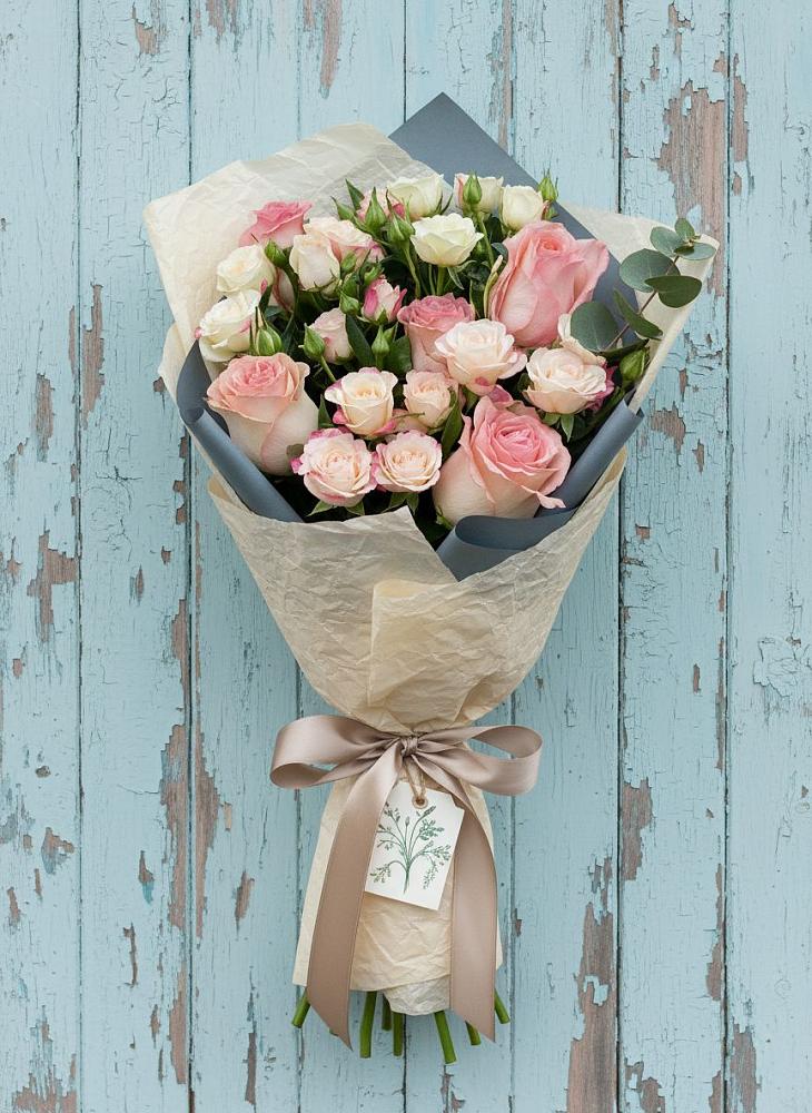 Букет цветов из: Розы в Уват