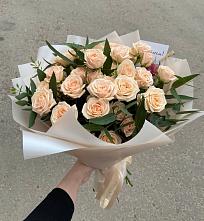 Букет Кремовые розы Латте в Уват