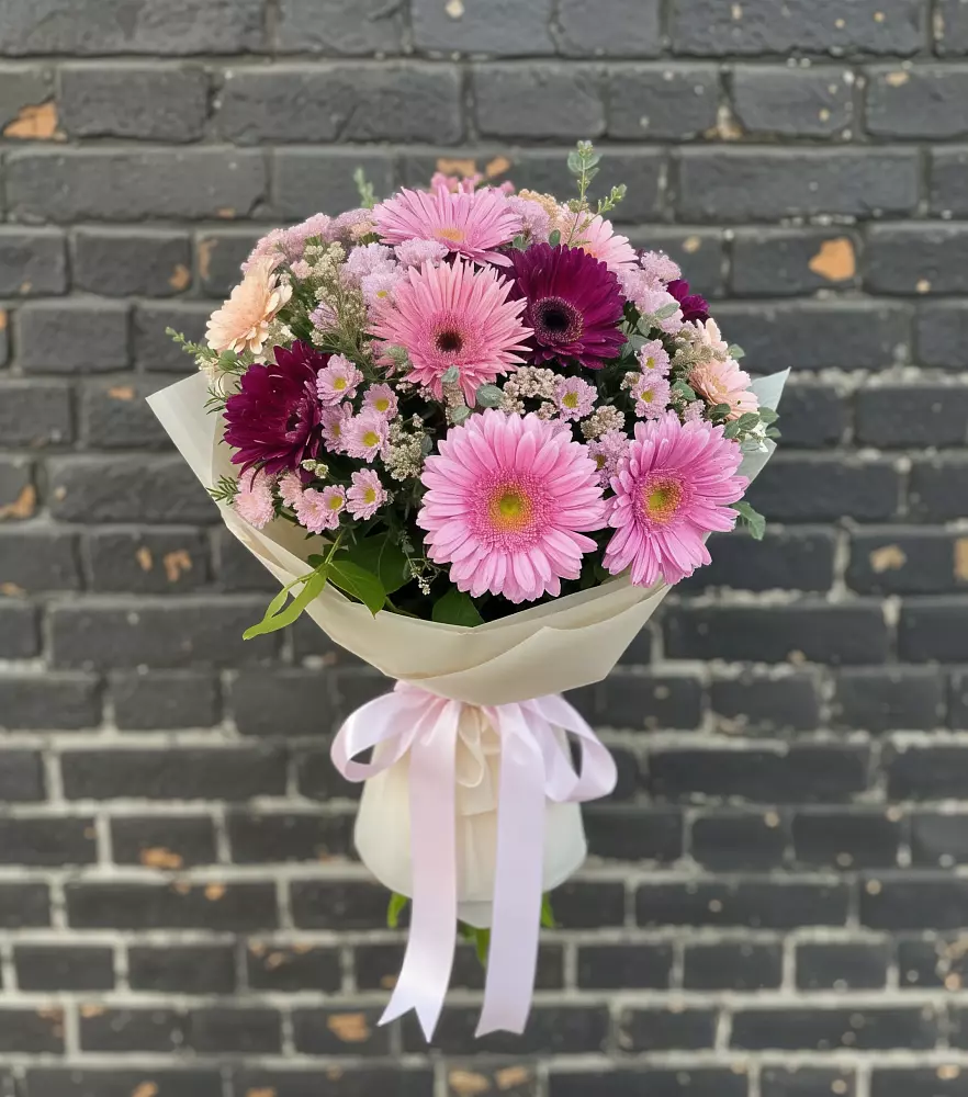 Букет цветов из: Герберы и Хризантемы в Уват