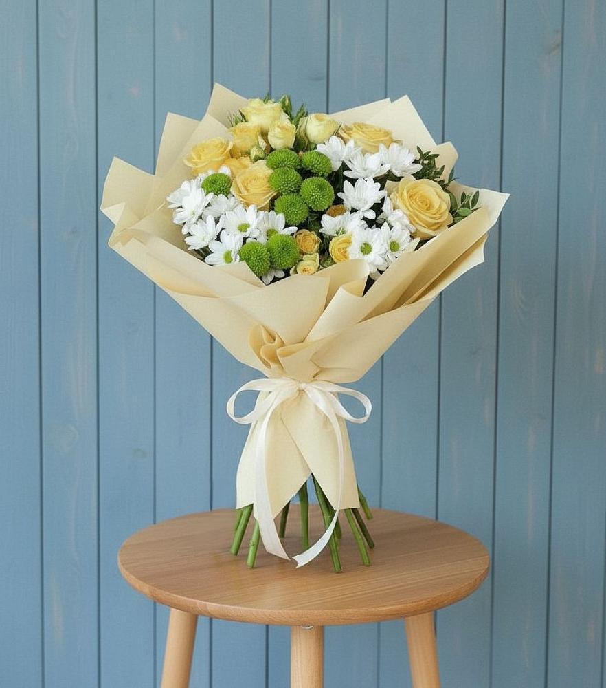 Букет цветов из: Хризантемы и Розы в Уват