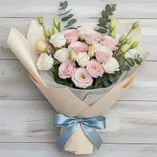 Букет цветов из:  Лизиантусы в Уват