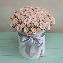 Цветочная композиция из Розы в шляпной коробке в Уват