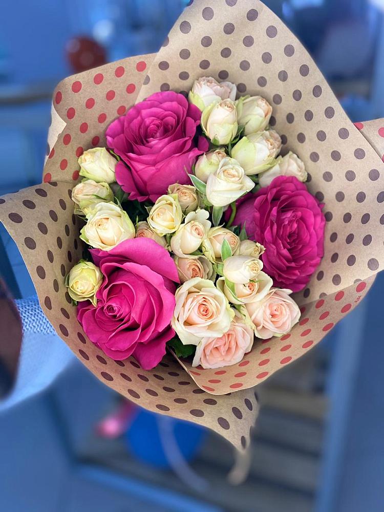 Букет цветов из: Розы в Уват