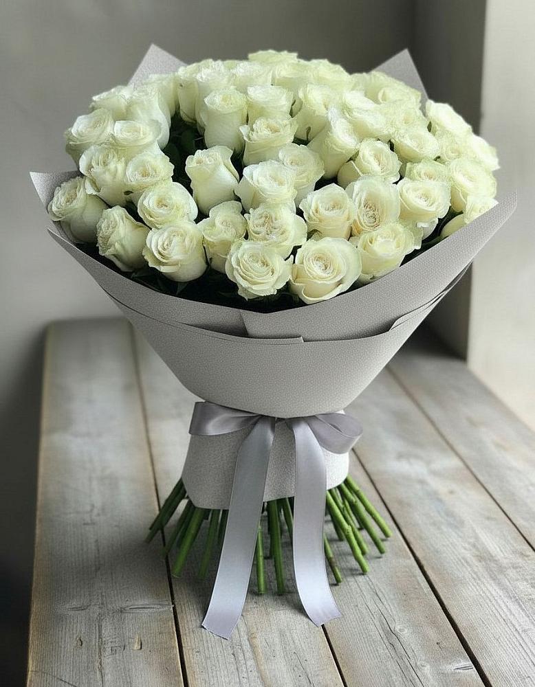 Букет 35 Белых роз в Уват