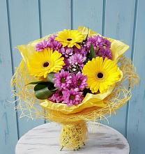 Букет цветов из:  Хризантемы и Герберы в Уват