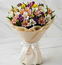 Букет цветов из:  Альстромерии в Уват