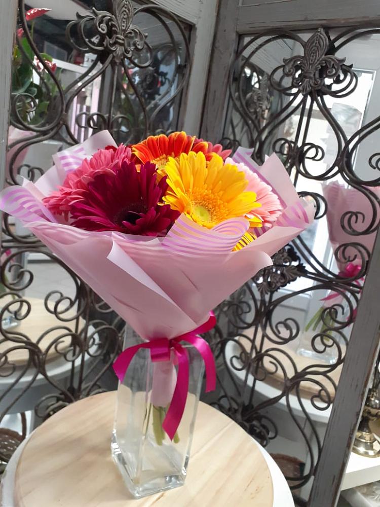 Букет цветов из: Герберы в Уват