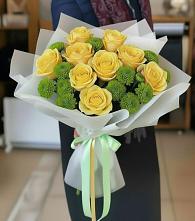Букет цветов из:  Хризантемы и Розы в Уват