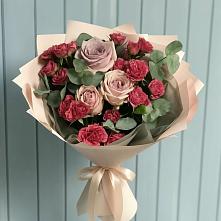 Букет цветов из:  Гвоздики и Розы #REPLACE_PRED# Уват