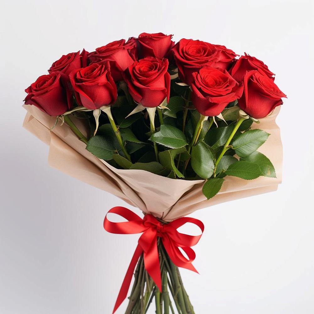 Букет 11 Красных роз Эдлесс Лав в Уват