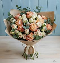 Букет цветов из:  Альстромерии и Розы #REPLACE_PRED# Уват